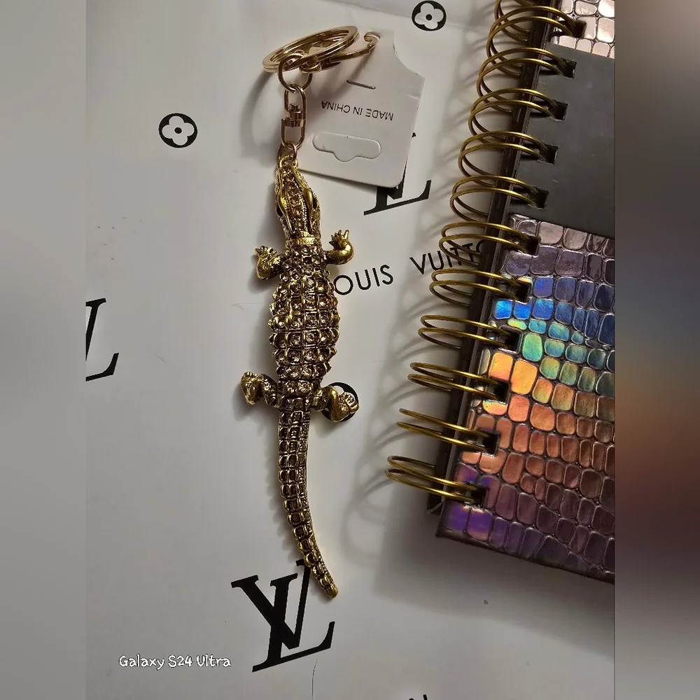 2 Piece Set: Pukka Crocodile/ Alligator Project Notebook & Bag Charm NEW